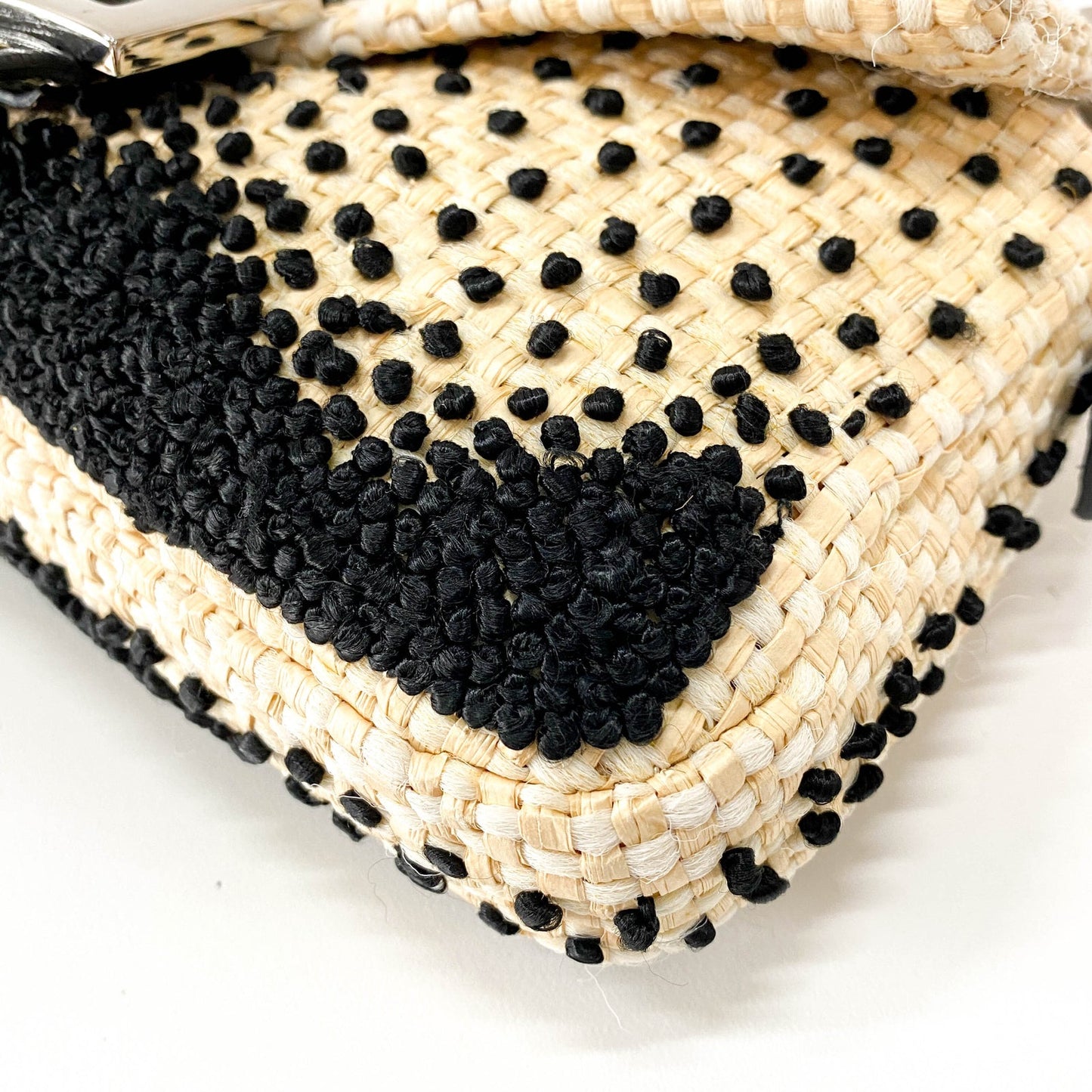 ★ Authentic FENDI Baguette Paglia Embroidered Shoulder Bag Pre-owned ★