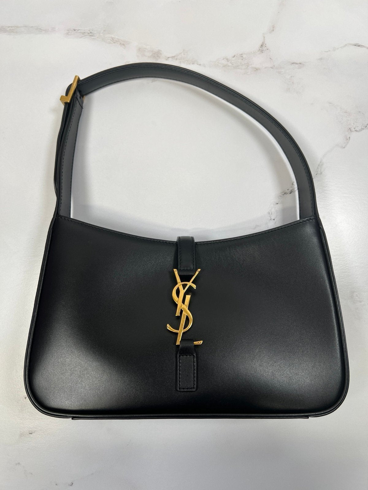 Authentic Pre-Owned YSL Le 5 À 7 Hobo Bag – Black Smooth Leather, Small Size