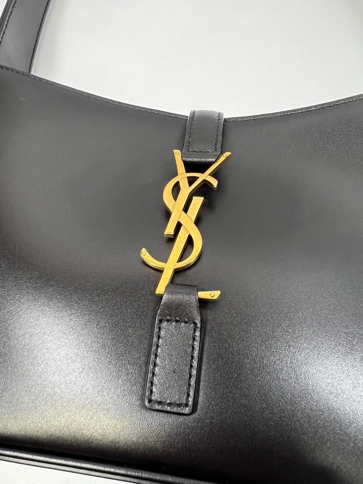 Authentic Pre-Owned YSL Le 5 À 7 Hobo Bag – Black Smooth Leather, Small Size
