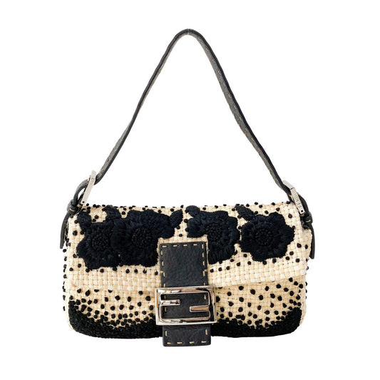 ★ Authentic FENDI Baguette Paglia Embroidered Shoulder Bag Pre-owned ★