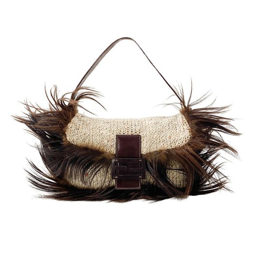 ★ Authentic FENDI Baguette in Beige Wool Knit with Brown Fur Shoulder Bag Pre-owned ★