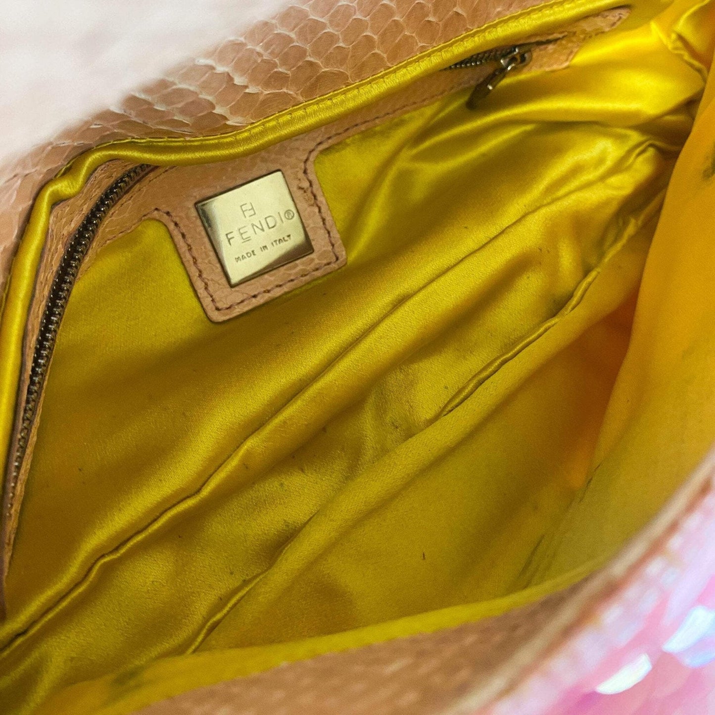 ★ Authentic FENDI Rare Baguette Pink Sequin Rhinestone Hardware Shoulder Bag Pre-owned ★